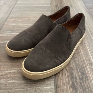 Frye Gemma suede slip on sneaker size 8